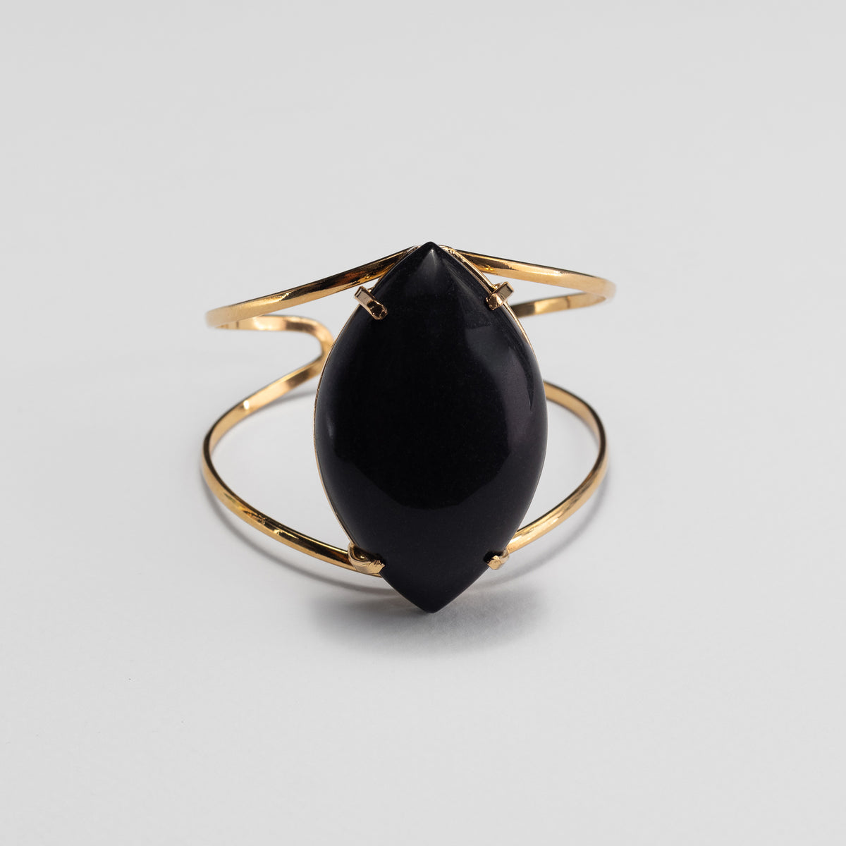 Bracelet en onyx noir cabochon marquise