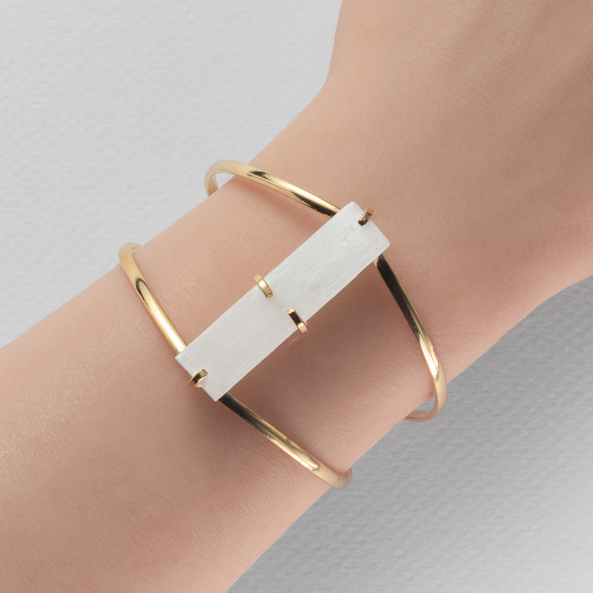 Bracelet en sélénite brute