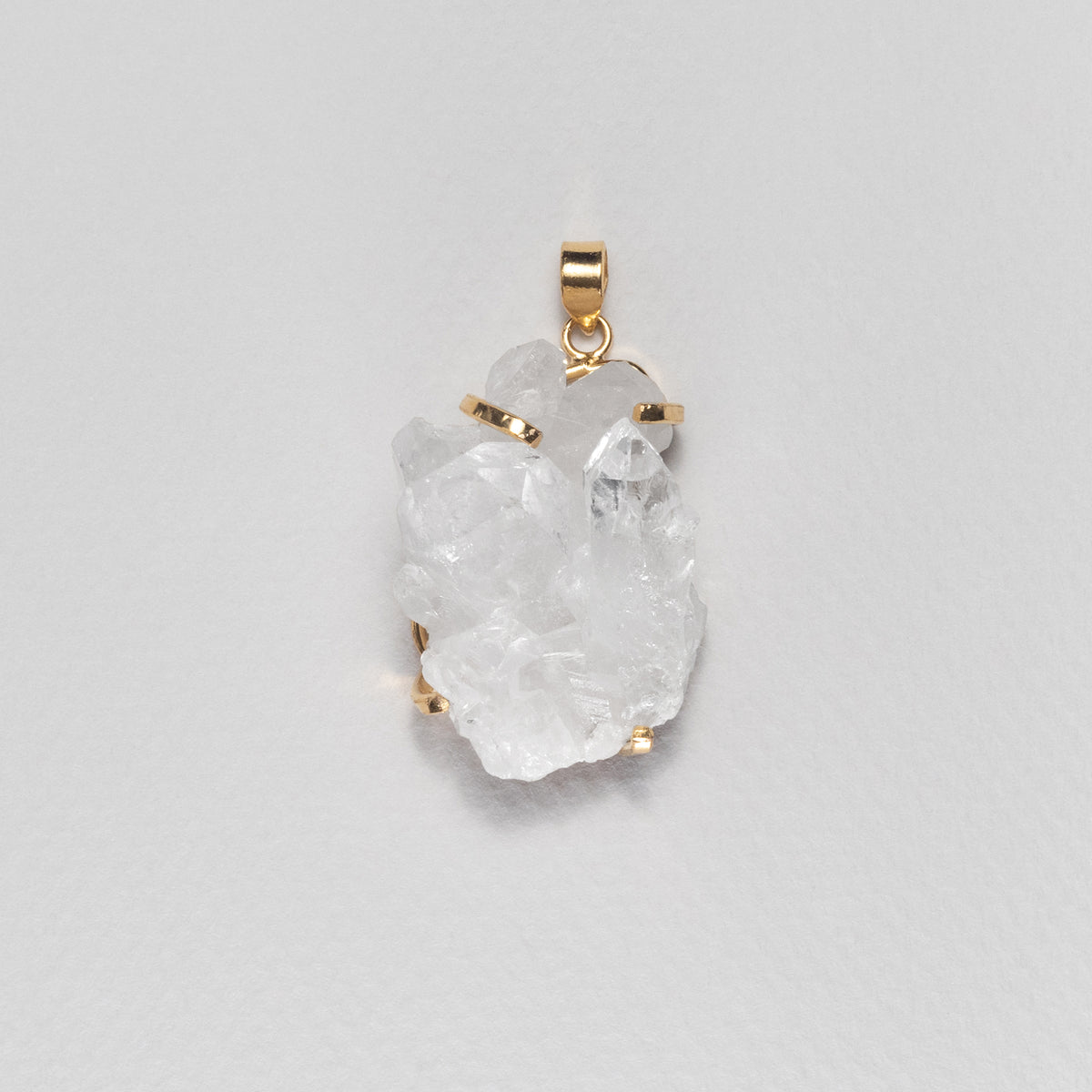 Pendentif en cristal de roche en grappe