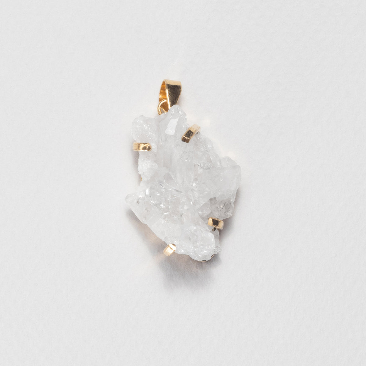 Pendentif en cristal de roche en grappe