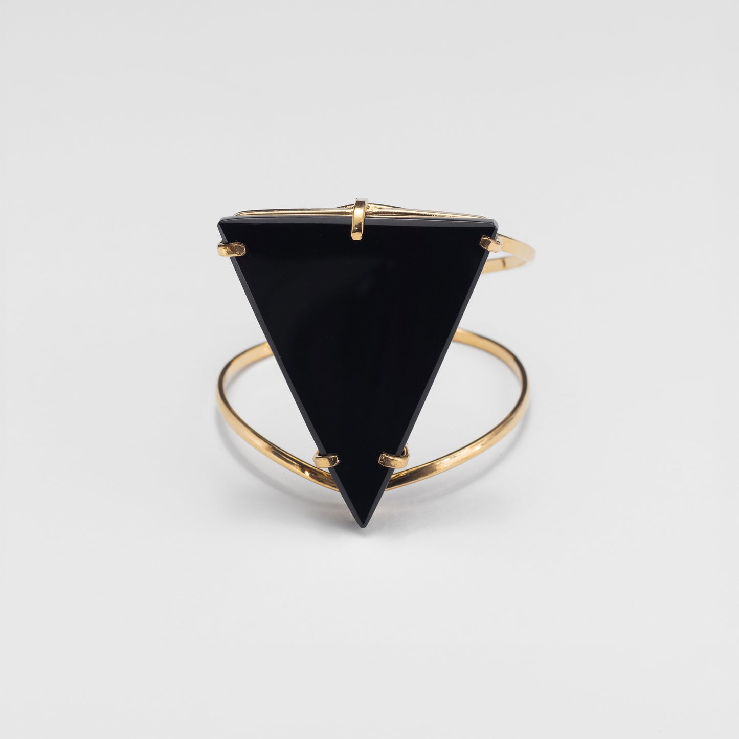 Bracelet en onyx noir triangulaire