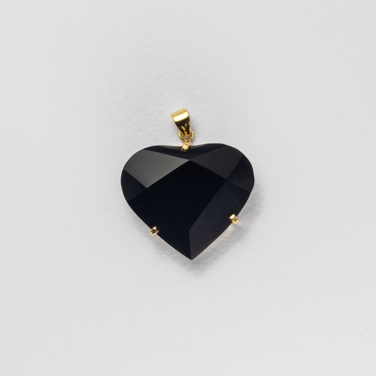 Pendentif cœur facetté en obsidienne noire