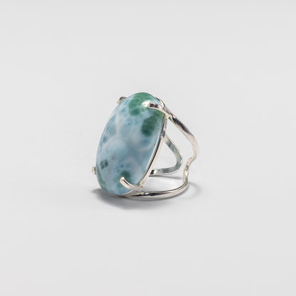 Bague en larimar cabochon ovale