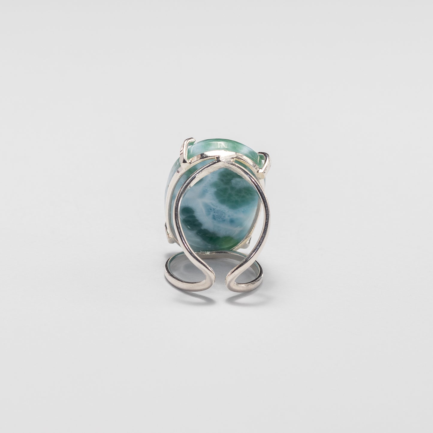 Bague en larimar cabochon ovale