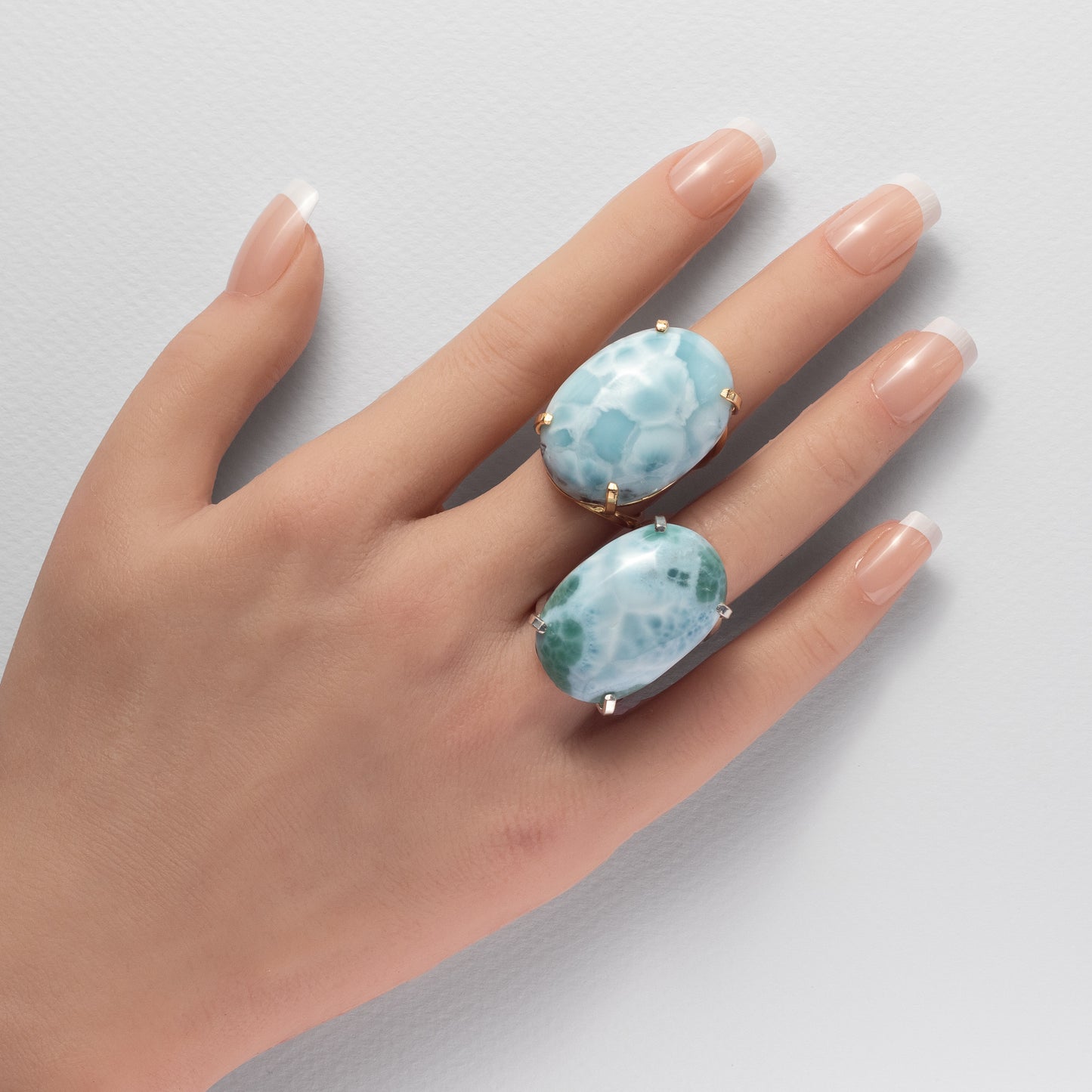 Bague en larimar cabochon ovale