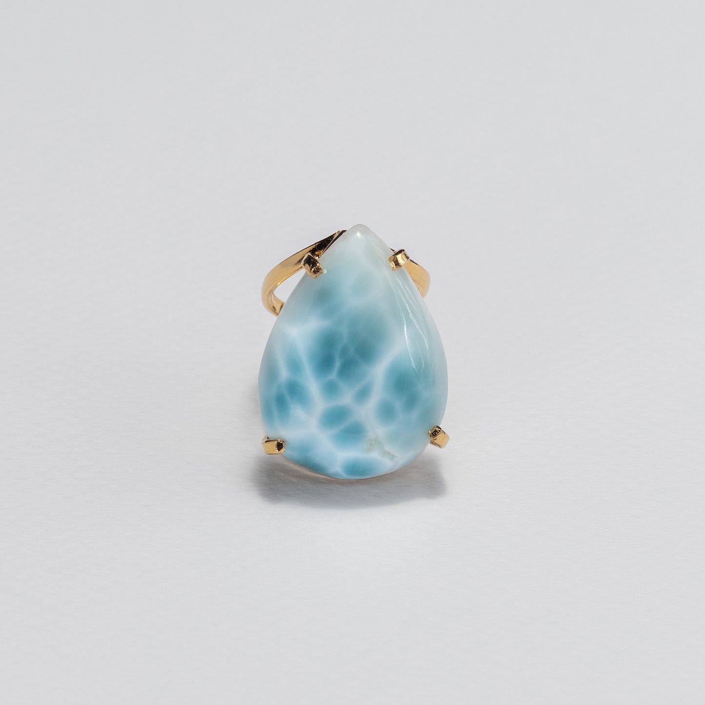 Bague en larimar en forme de goutte
