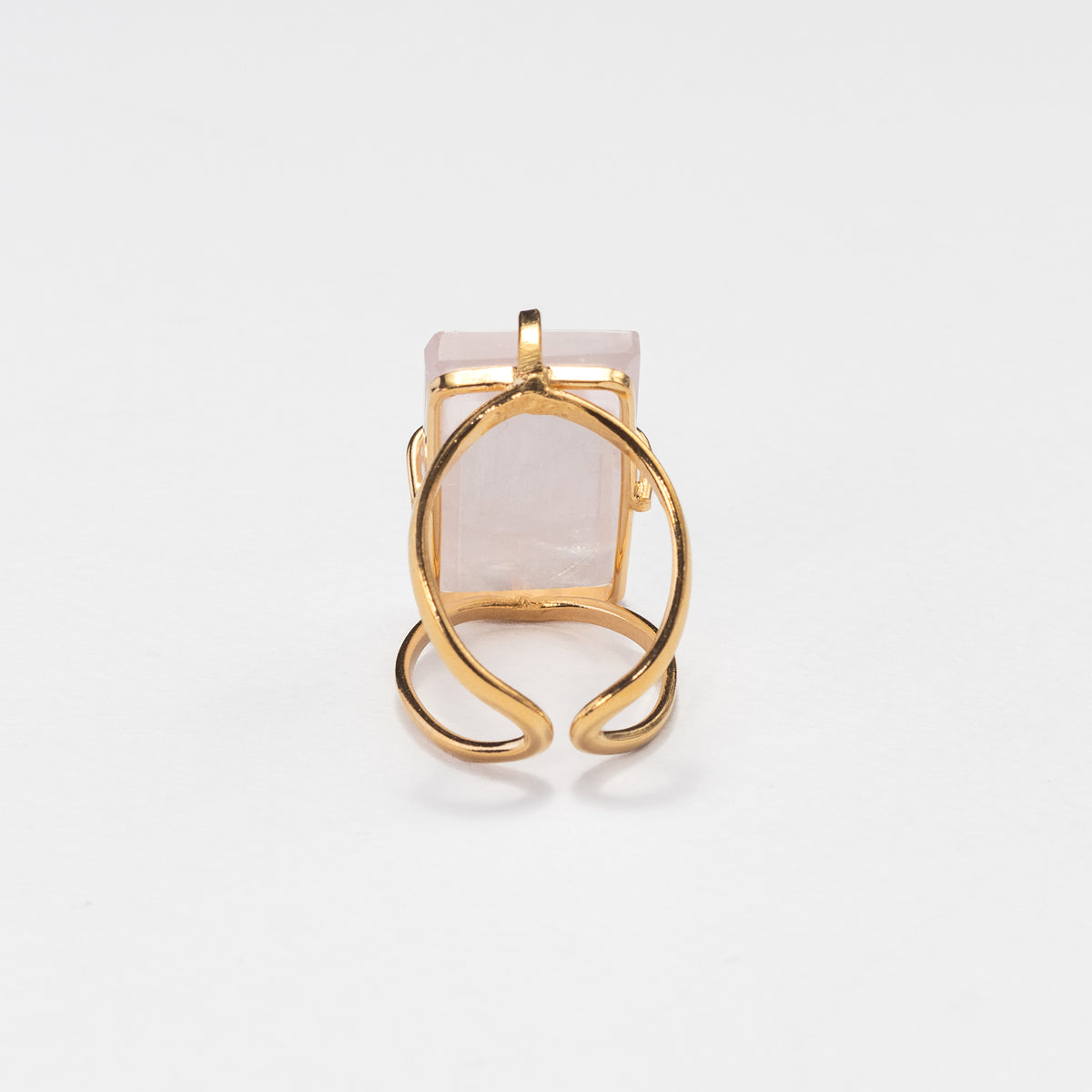 Bague en quartz rose taille baguette
