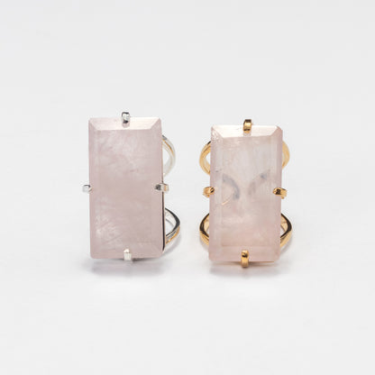 Bague en quartz rose taille baguette