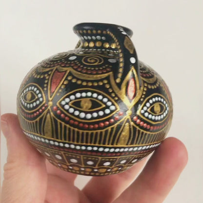 Bud Vase 'Clio'