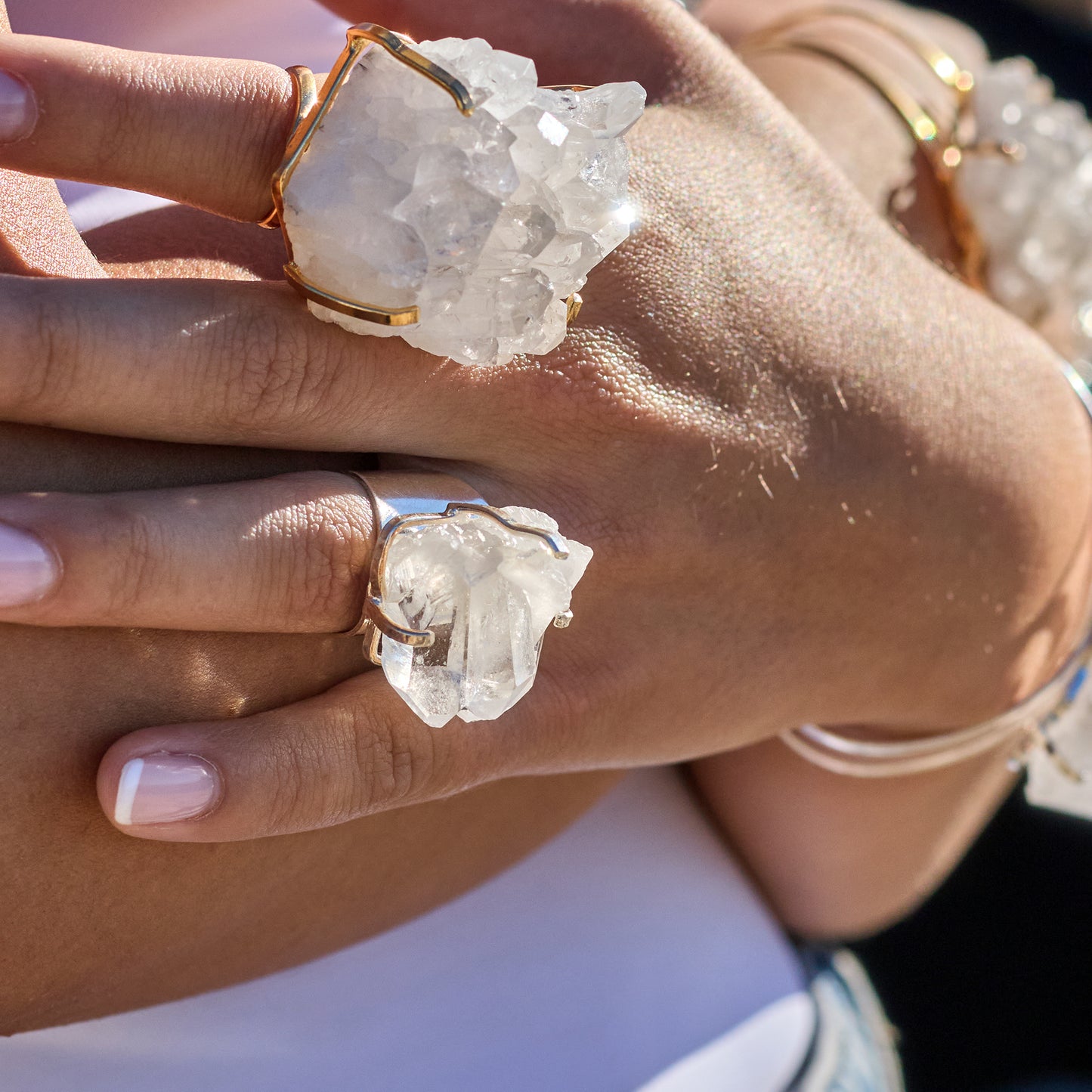 Bague oversize en cristal de roche en grappe
