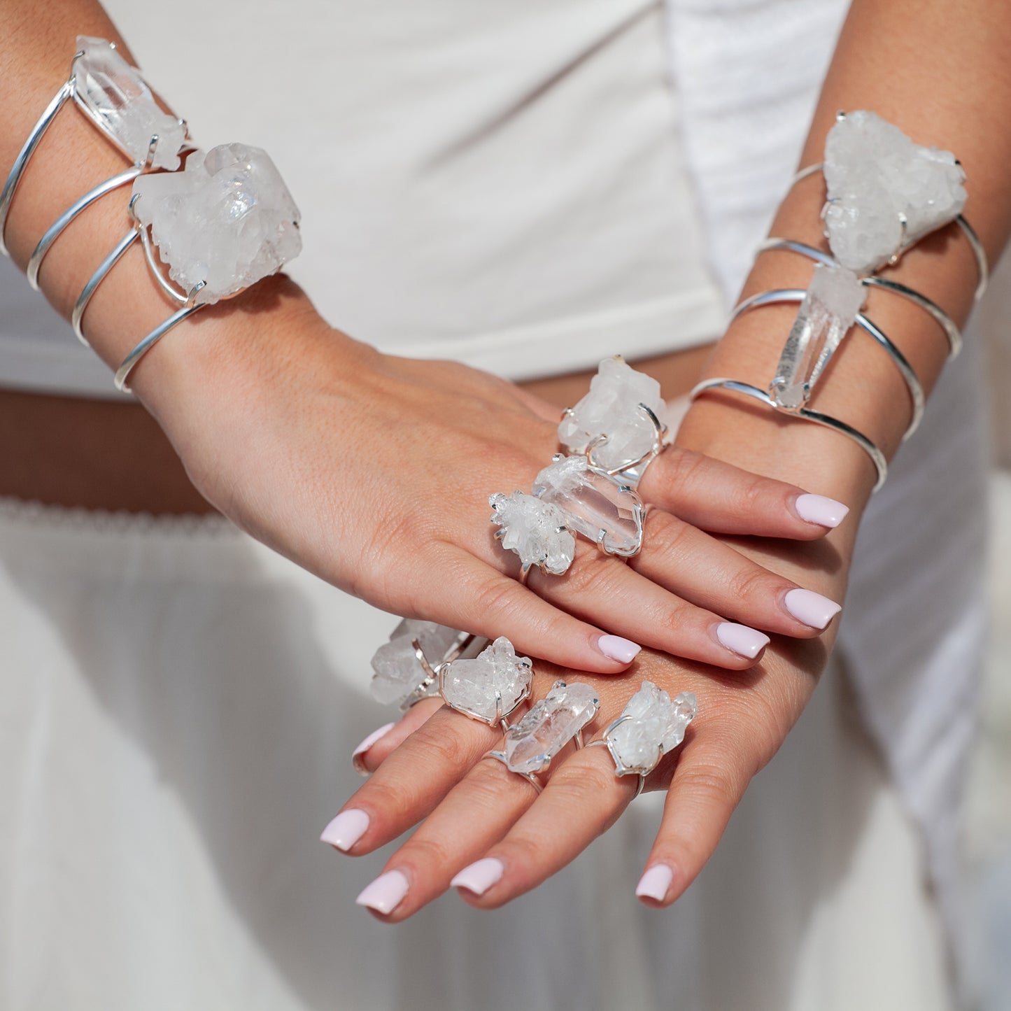 Bague en cristal de roche druzy en grappe